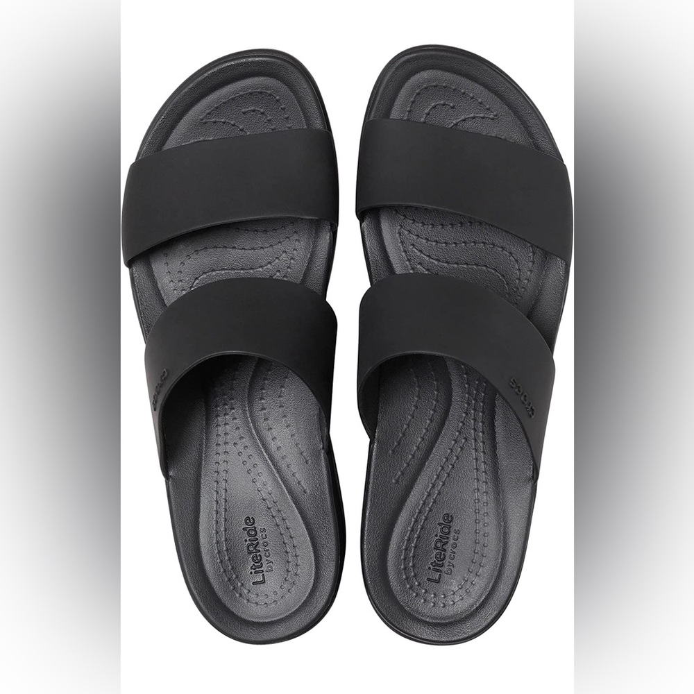 CROCS Brooklyn Mid- Wedge W6-Black